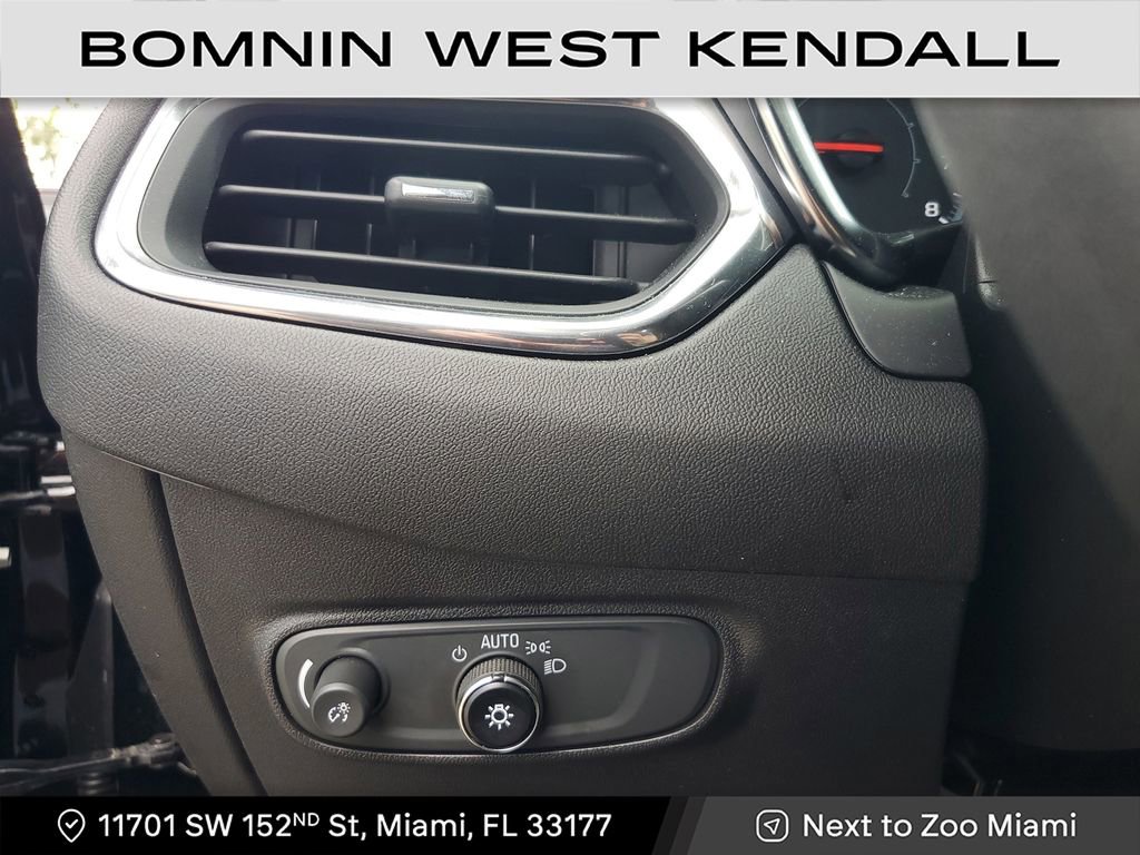 Used 2023 Chevrolet Equinox LS image 26