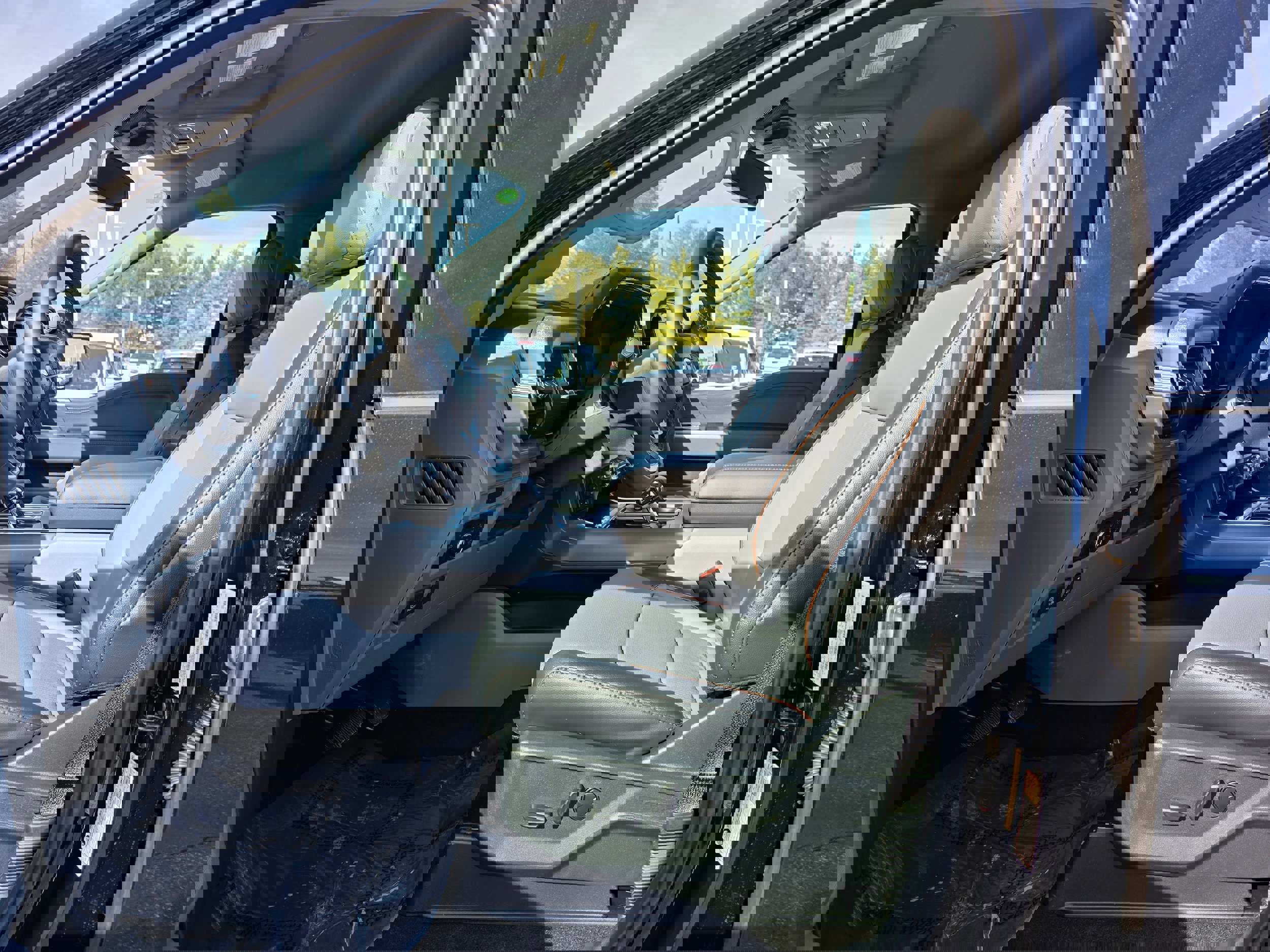 New 2026 Ford F150 Lariat w/ Equipment Group 501A Mid image 21