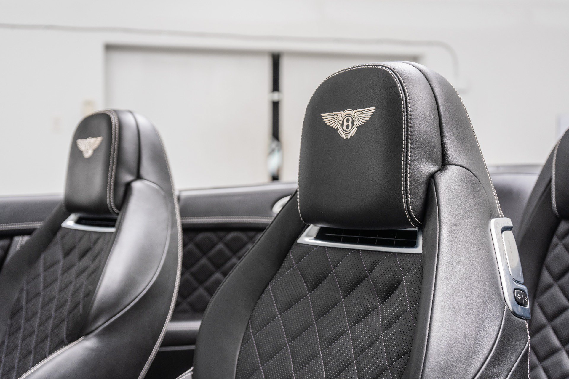 Used 2017 Bentley Continental GT V8 S AWD/4WD image 25