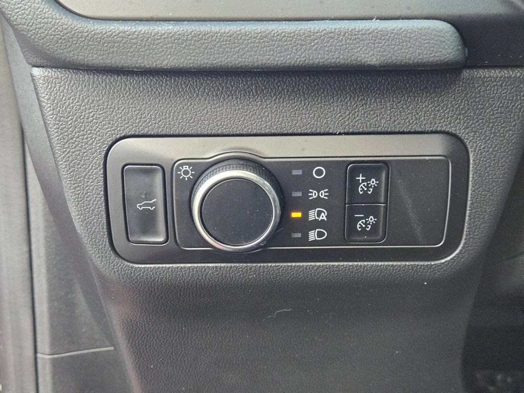 Used 2024 Ford Escape ST-Line w/ Tech Pack #1 FWD image 23