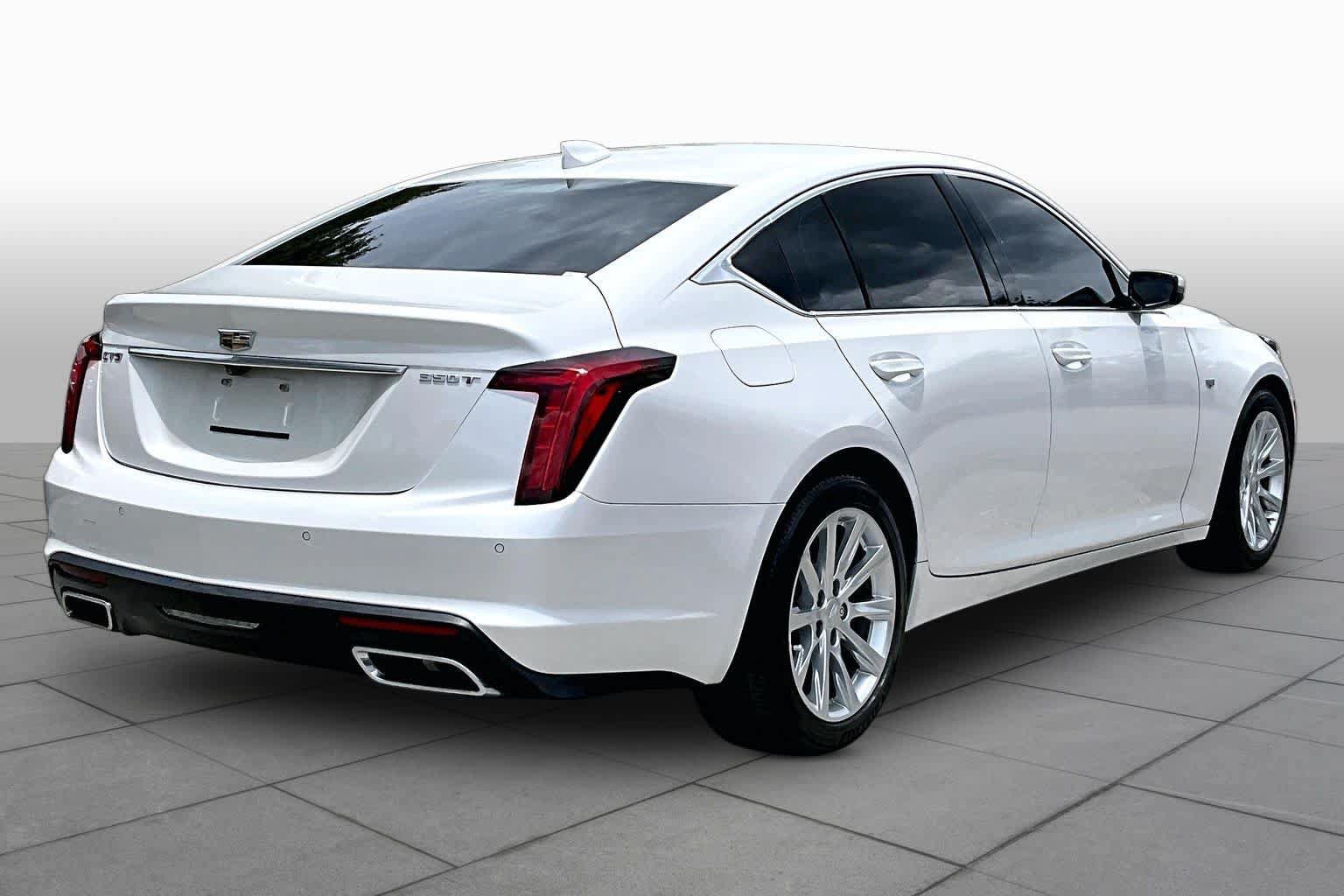 Used 2023 Cadillac CT5 Luxury w/ Cold Weather Package RWD image 13