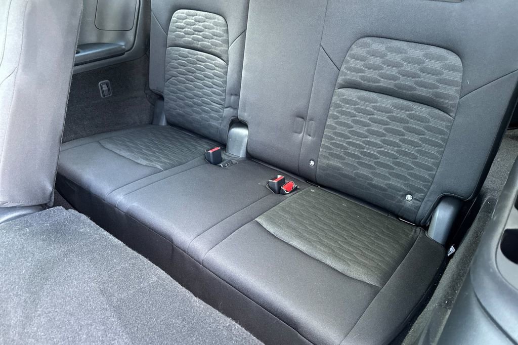 Used 2024 Nissan Pathfinder SV AWD/4WD image 15