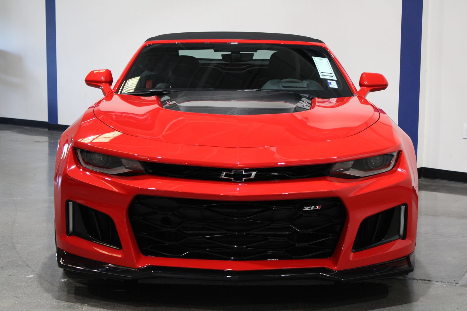 Used 2019 Chevrolet Camaro ZL1 RWD image 5