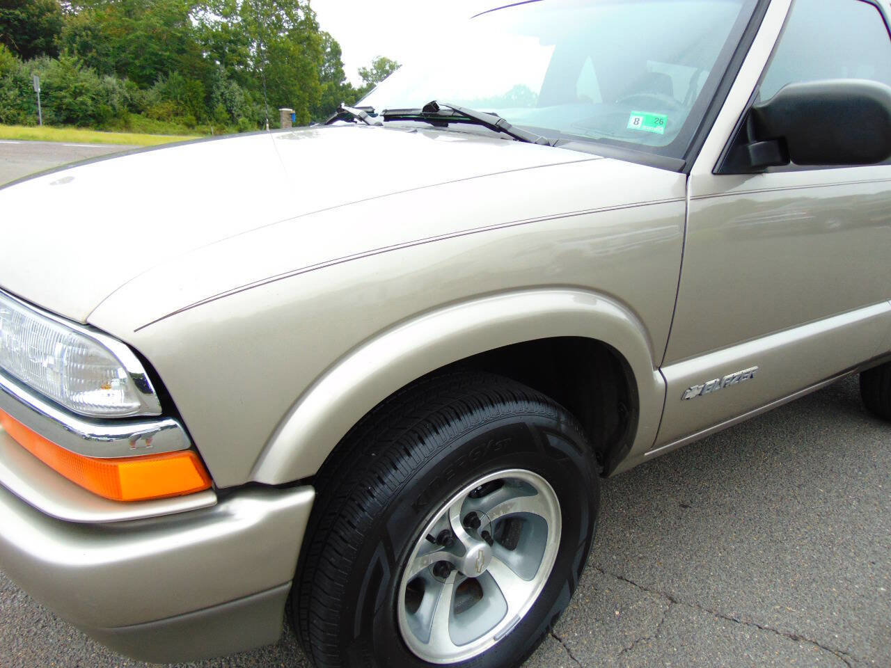 Used 2002 Chevrolet Blazer LS w/ Preferred Equipment Group image 28