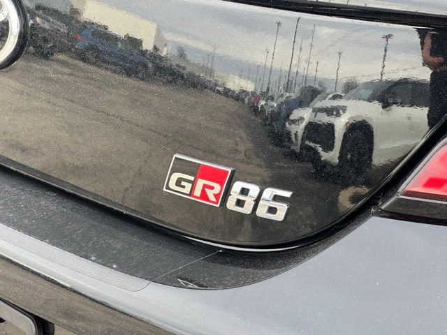 Used 2024 Toyota GR86 Premium image 24