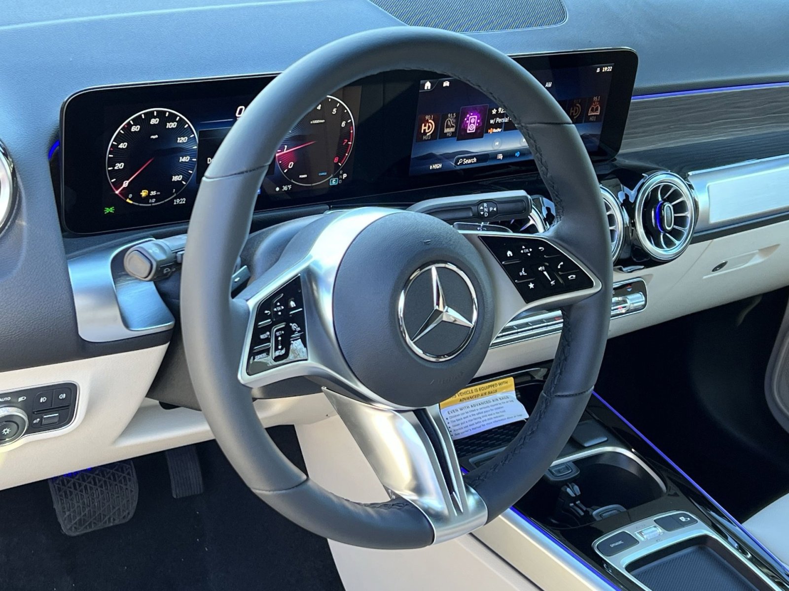 New 2026 Mercedes-Benz GLB 250 GLB 250 image 14