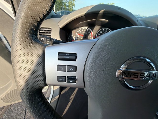Used 2019 Nissan Frontier SL AWD/4WD image 30