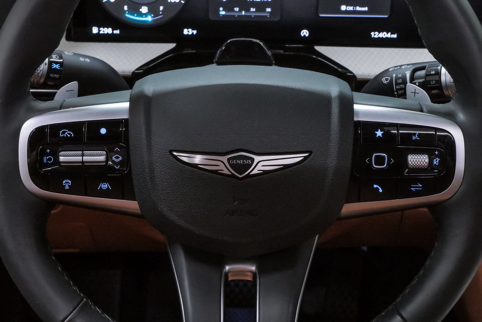 Certified 2025 Genesis GV80 2.5T Prestige AWD/4WD image 21