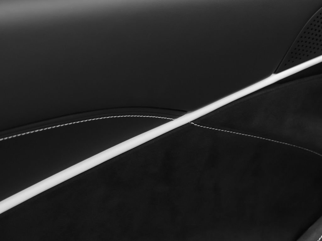 Certified 2023 Ferrari Roma image 39