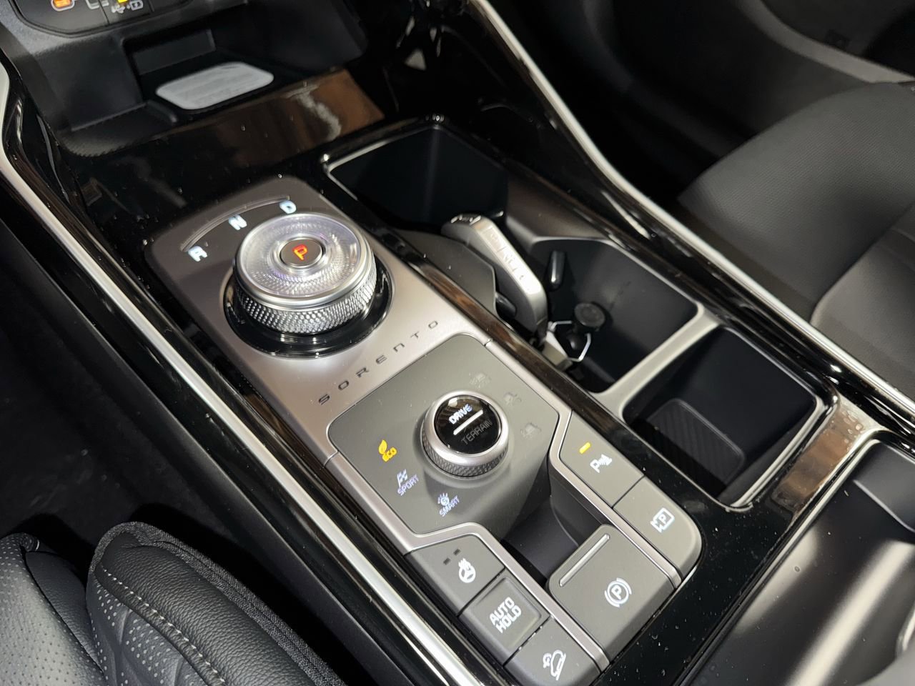 New 2026 Kia Sorento SX Prestige AWD/4WD image 25