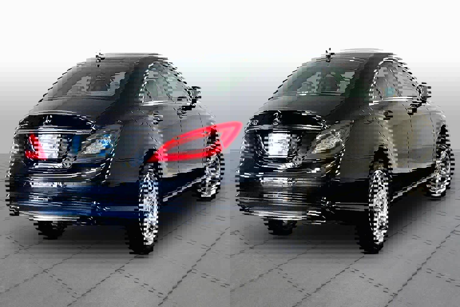 Used 2012 Mercedes-Benz CLS 550 image 11