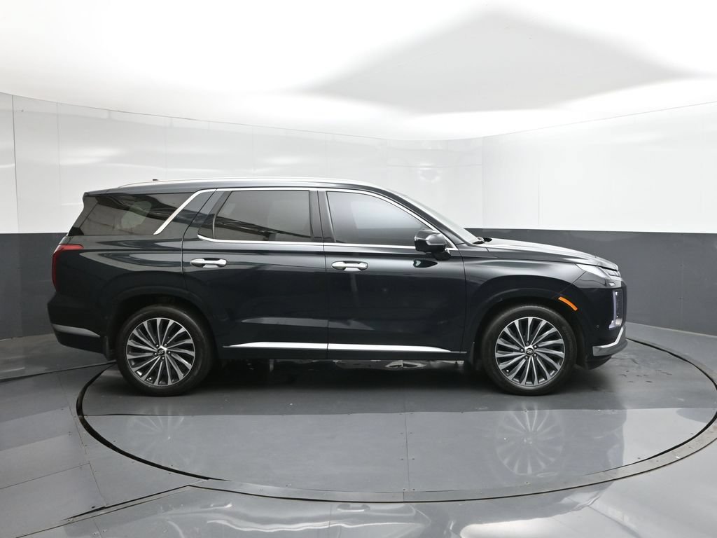 Used 2025 Hyundai Palisade Calligraphy FWD image 15