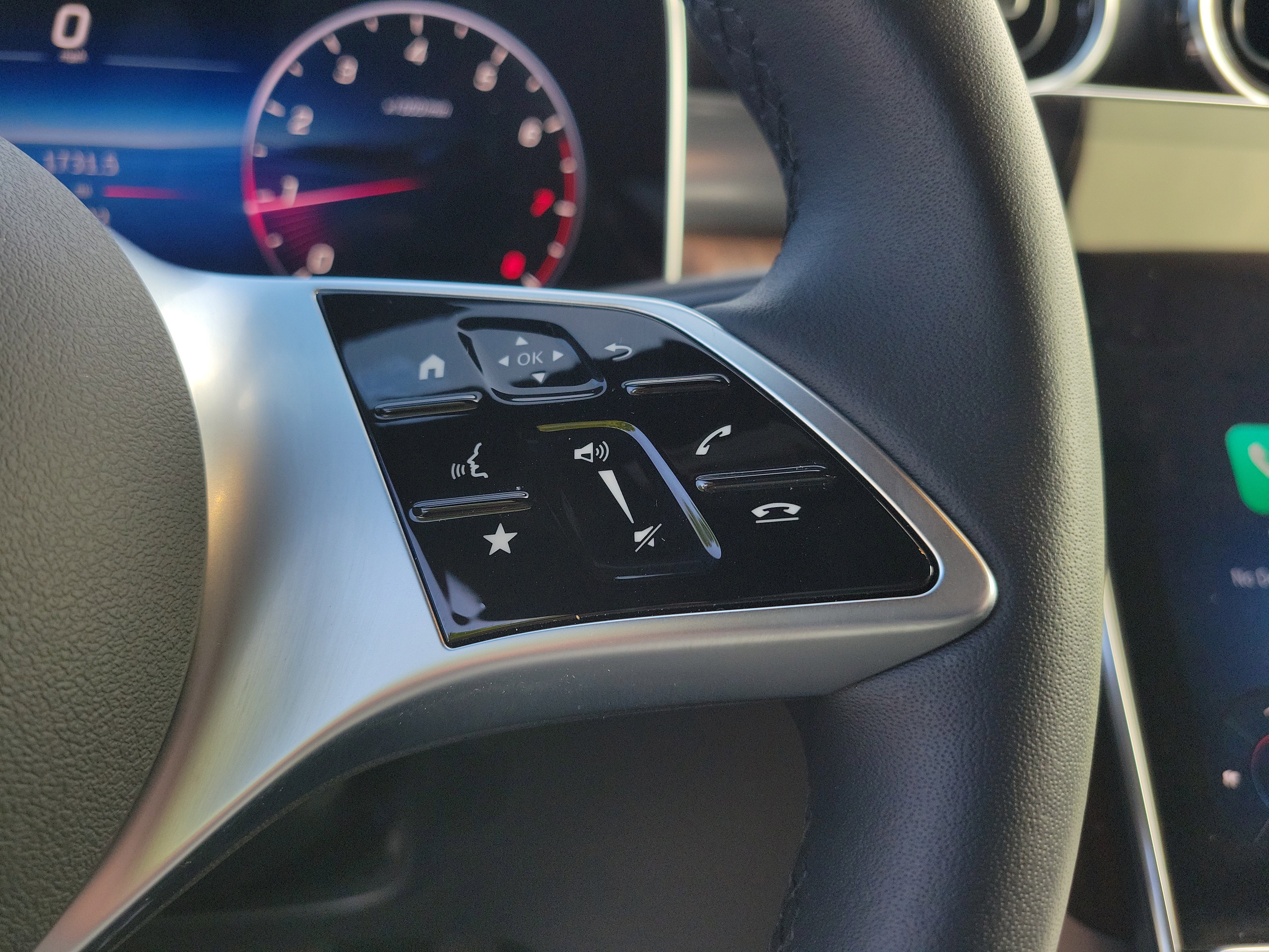 Certified 2026 Mercedes-Benz GLC 300 GLC 300 image 28