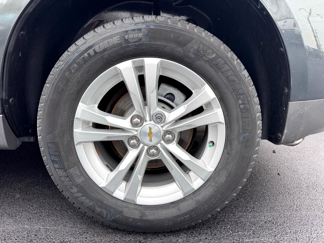 Used 2017 Chevrolet Equinox LS image 13