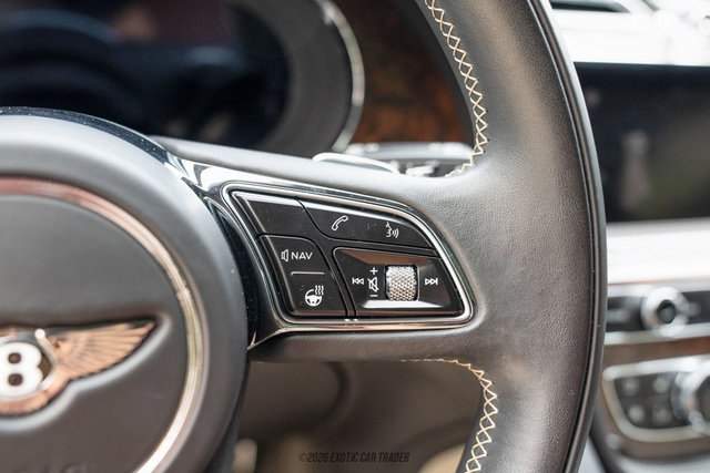 Used 2022 Bentley Bentayga Speed image 59