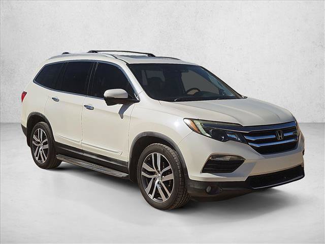 Used 2017 Honda Pilot Touring image 3