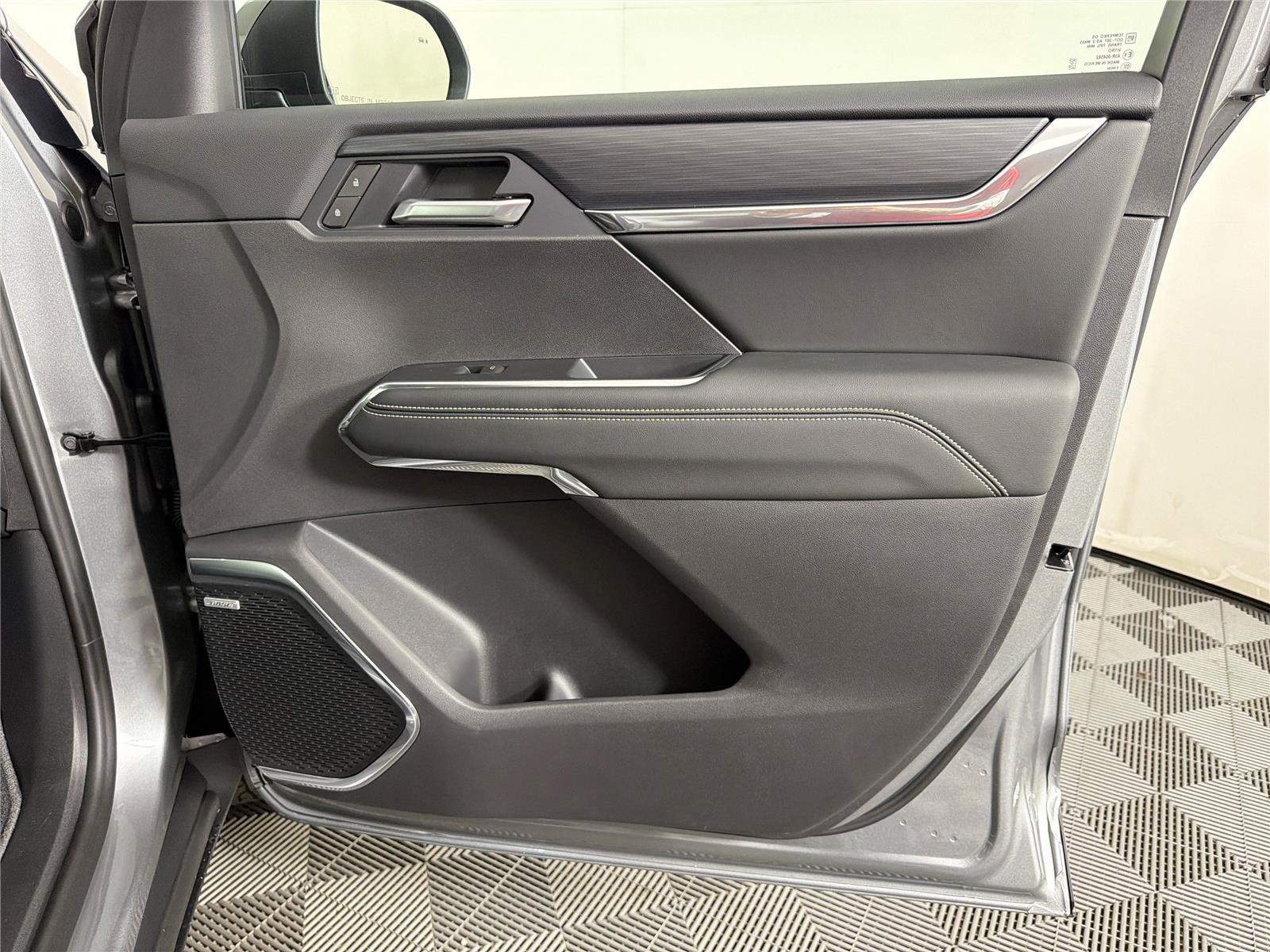 New 2026 GMC Acadia Elevation w/ Black Edition FWD image 12