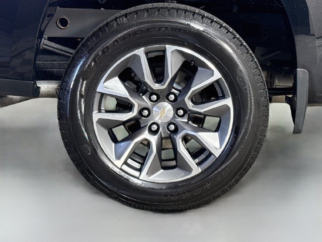 Used 2024 Chevrolet Silverado 1500 LT AWD/4WD image 32
