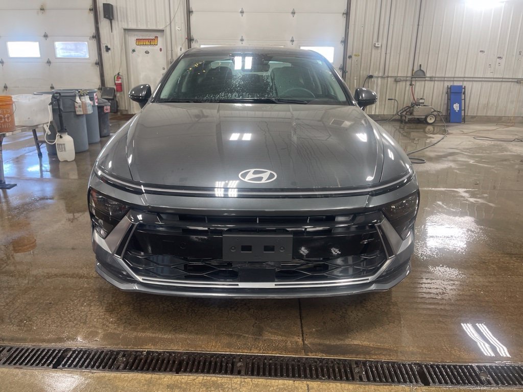 Used 2026 Hyundai Sonata SEL FWD image 4