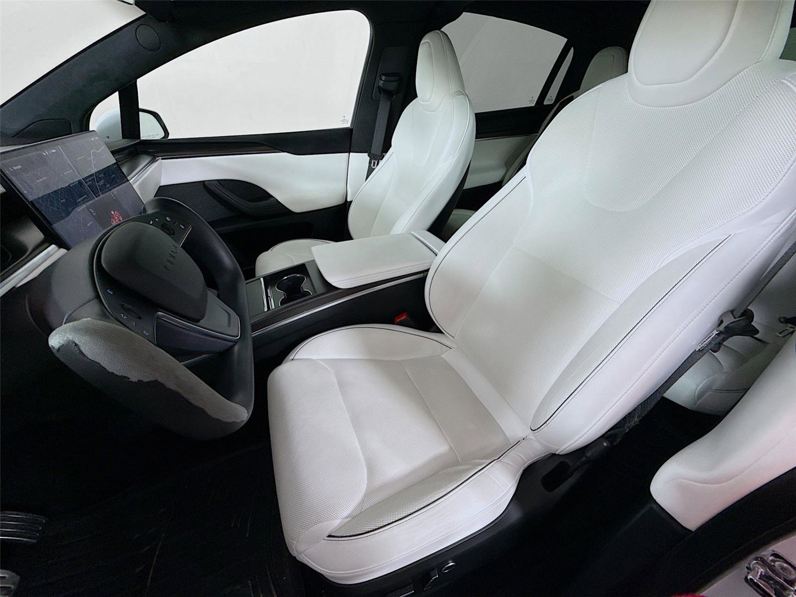 Used 2022 Tesla Model X Plaid AWD/4WD image 2