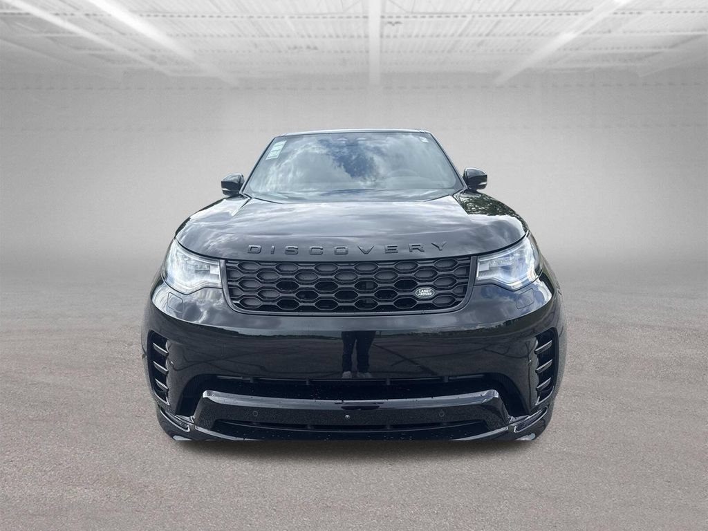 Used 2025 Land Rover Discovery Dynamic SE AWD/4WD image 8