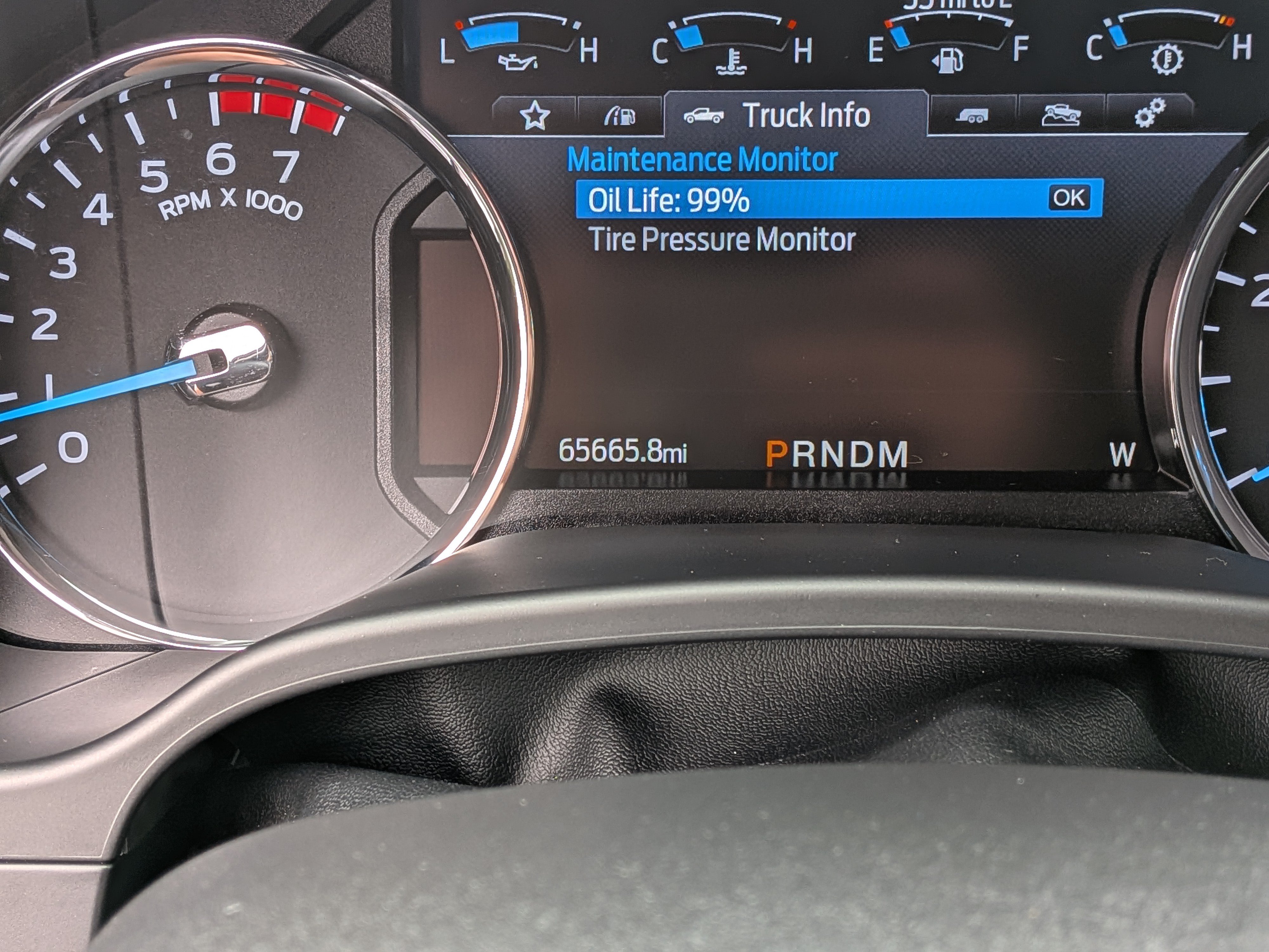 Used 2021 Ford F250 Lariat w/ Lariat Value Package AWD/4WD image 28