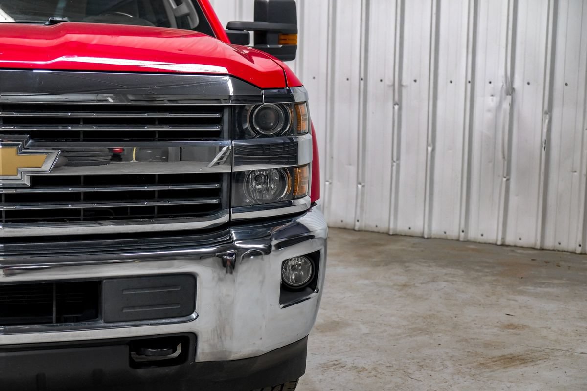 Used 2018 Chevrolet Silverado 2500 LT w/ LT Fleet Convenience Package AWD/4WD image 44