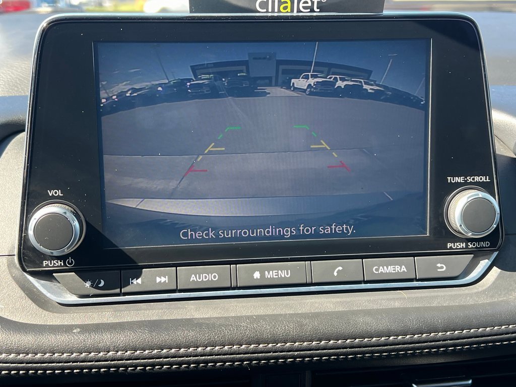 Used 2024 Nissan Rogue SV image 33