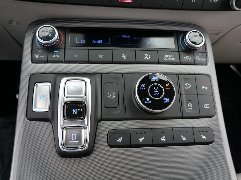 Used 2023 Hyundai Palisade Limited AWD/4WD image 21