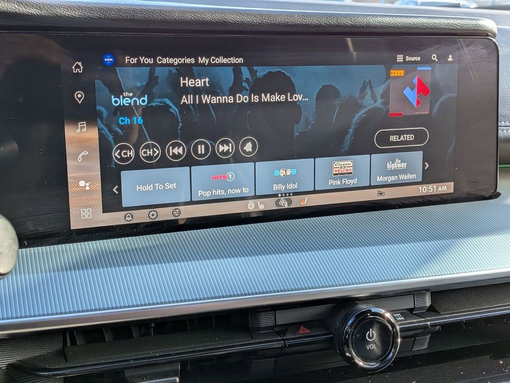 Used 2025 Nissan Murano SL image 14