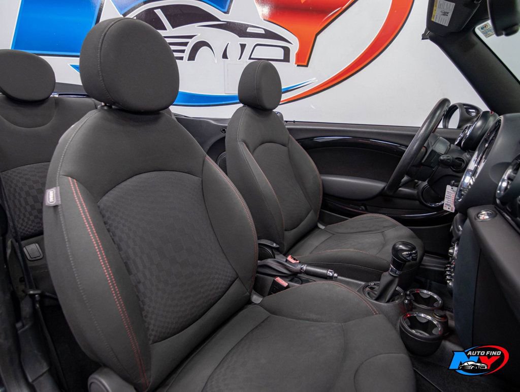 Used 2013 MINI Cooper John Cooper Works image 21