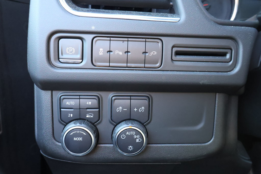 Used 2021 Chevrolet Tahoe LT AWD/4WD image 18