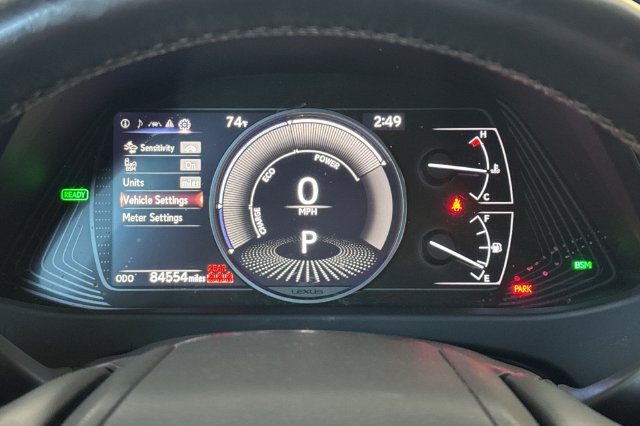 Used 2019 Lexus UX 250h w/ Premium Package AWD/4WD image 27