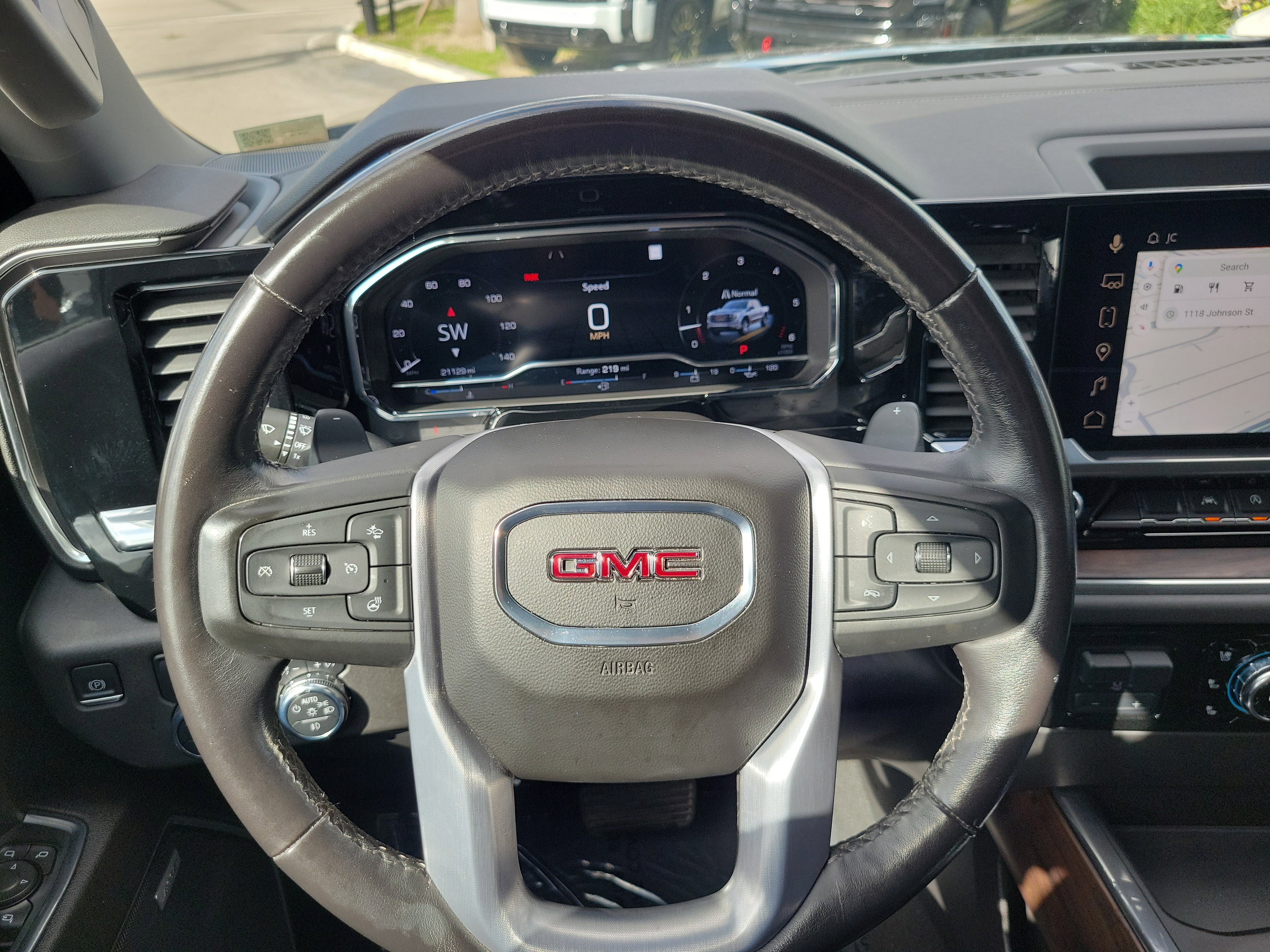 Used 2023 GMC Sierra 1500 SLT w/ SLT Convenience Package RWD image 18