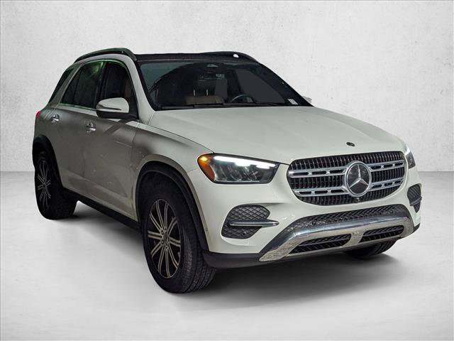 Used 2024 Mercedes-Benz GLE 350 4MATIC image 3