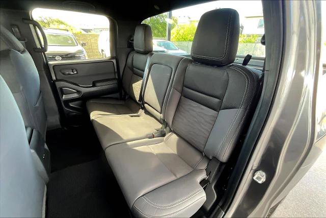 Certified 2023 Nissan Frontier SV w/ Midnight Edition Package RWD image 19