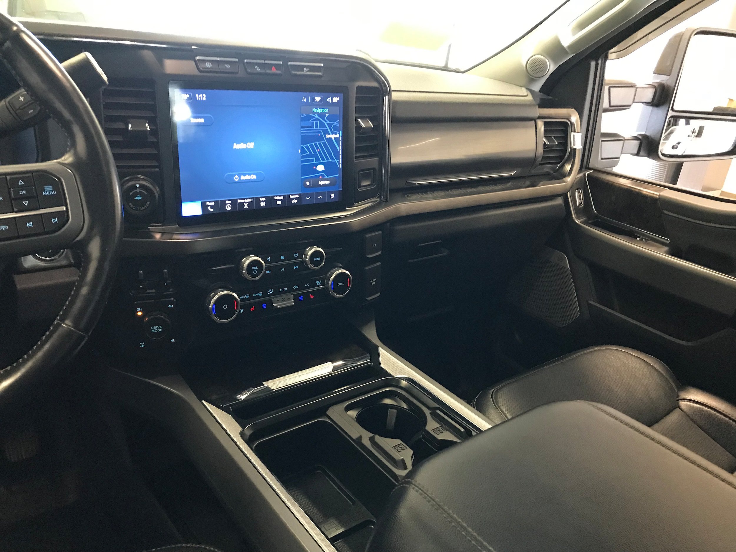 Used 2023 Ford F350 Lariat w/ Lariat Ultimate Package AWD/4WD image 12