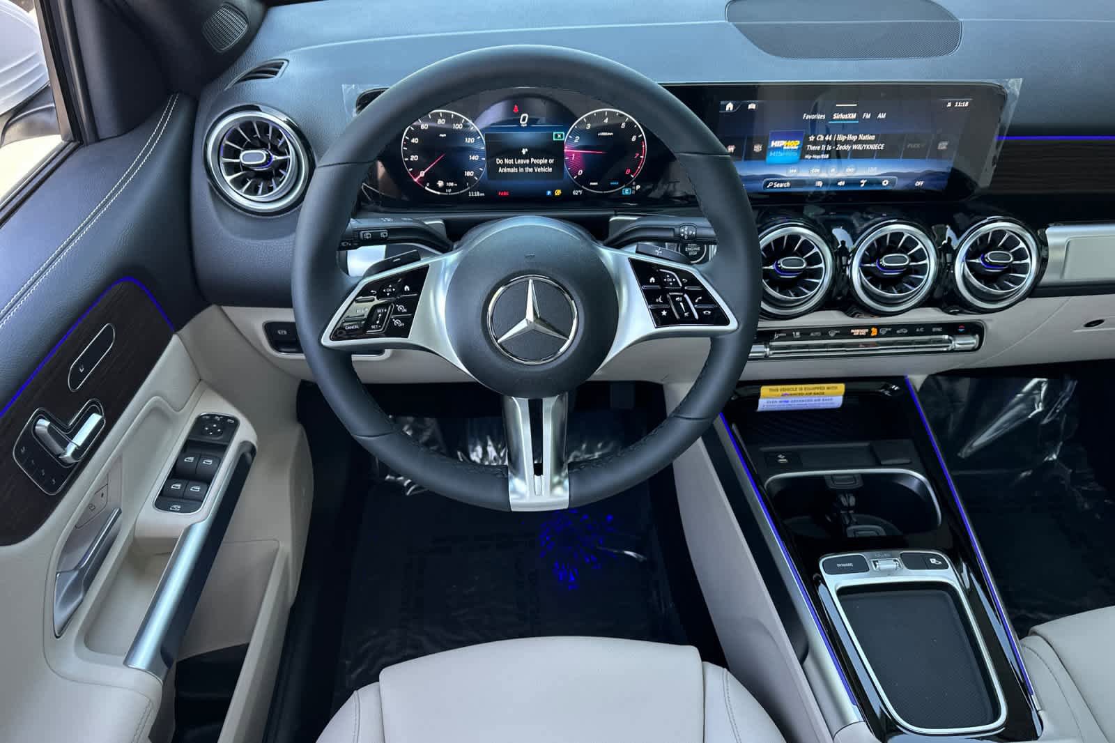 New 2026 Mercedes-Benz GLB 250 image 13