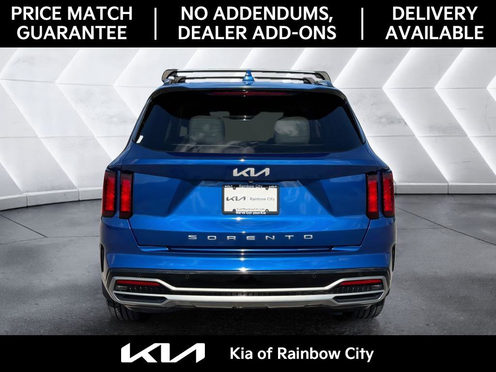 Used 2022 Kia Sorento EX w/ Panoramic Sunroof Package FWD image 6