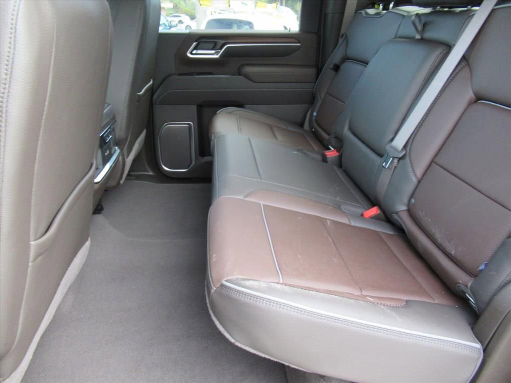 New 2026 GMC Sierra 2500 Denali w/ Denali Reserve Package image 32