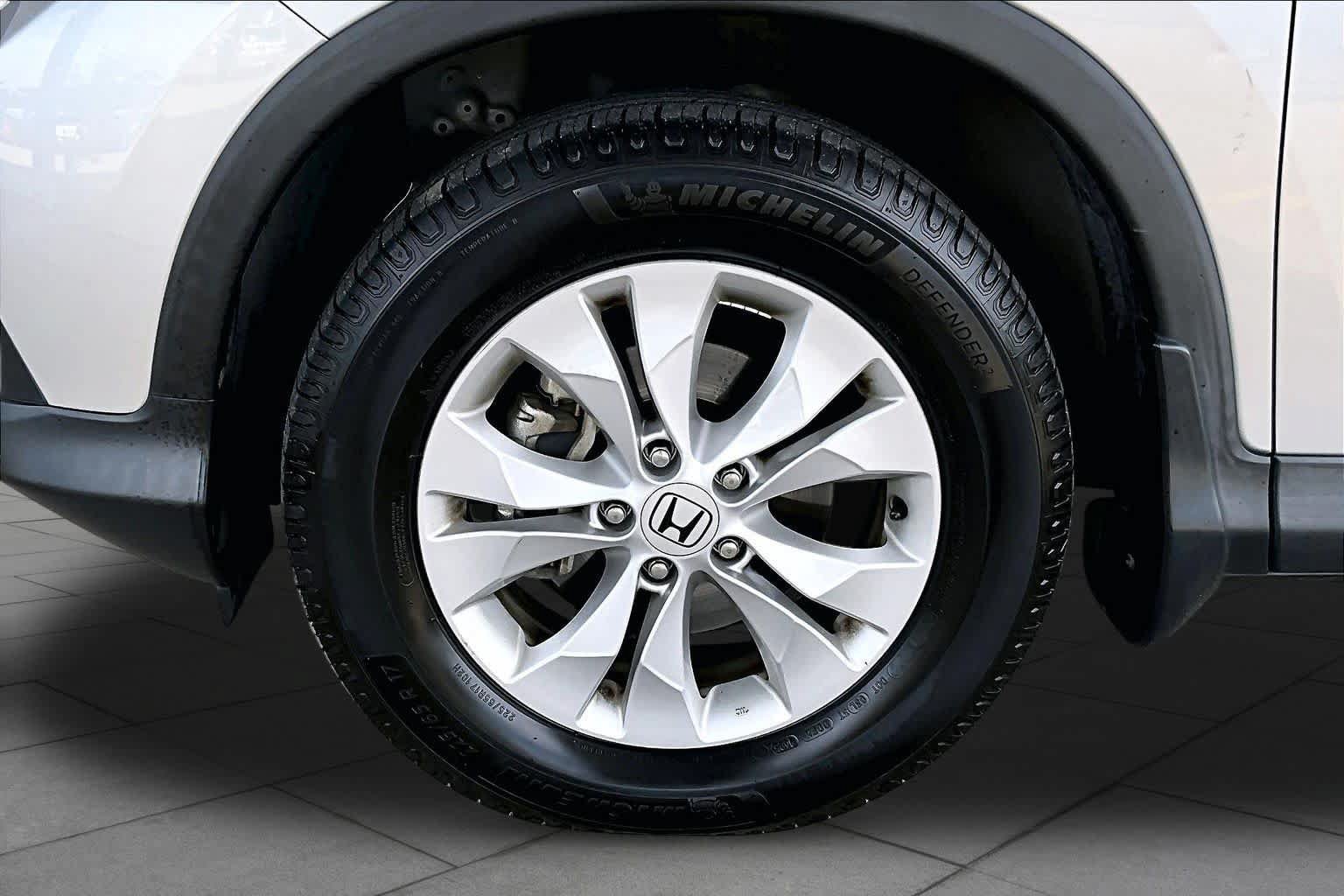 Used 2014 Honda CR-V EX-L image 11