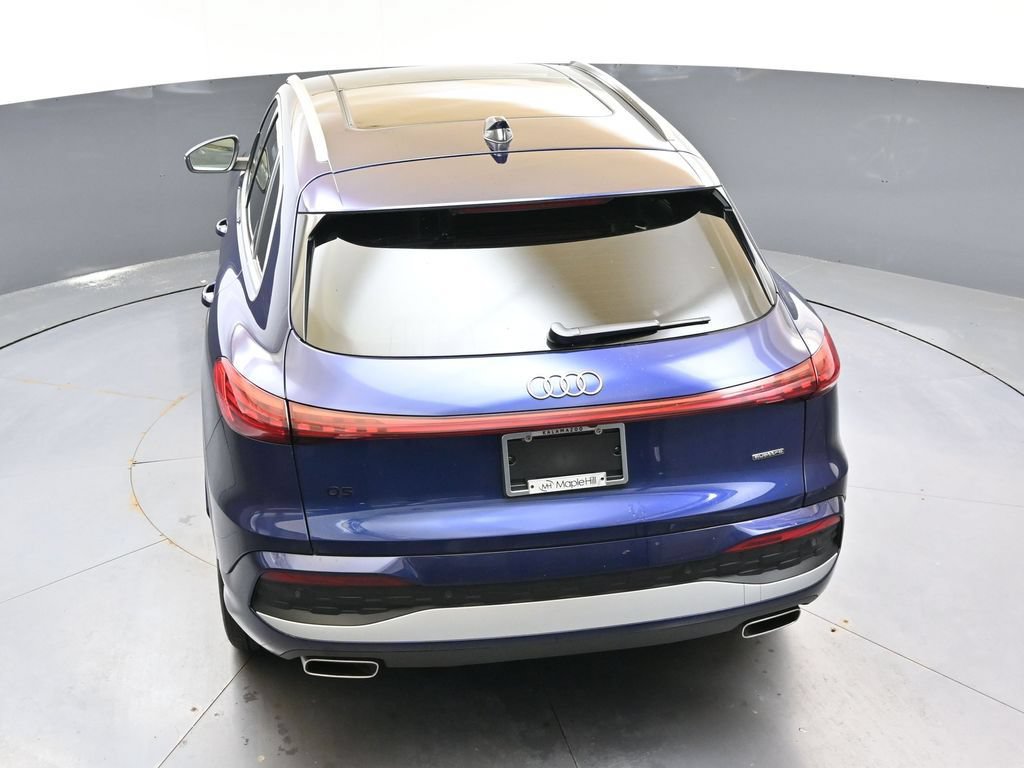 Used 2025 Audi Q5 Premium Plus w/ Premium Plus AWD/4WD image 39