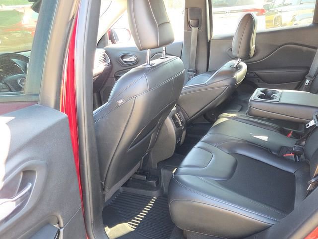 Used 2021 Jeep Cherokee Latitude Plus image 7