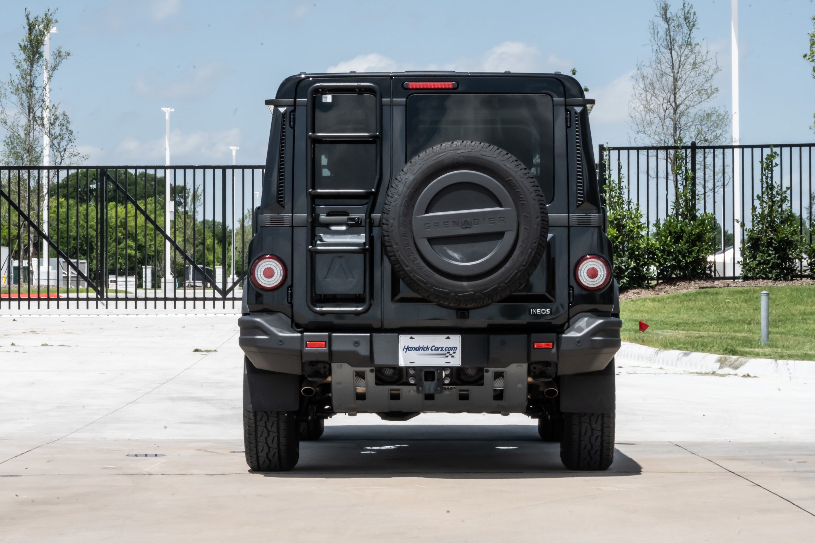 Used 2024 INEOS Grenadier AWD/4WD image 7
