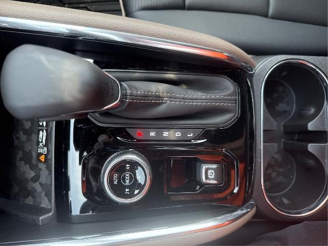 New 2026 GMC Canyon Denali w/ LPO, Denali Black Edition AWD/4WD image 24