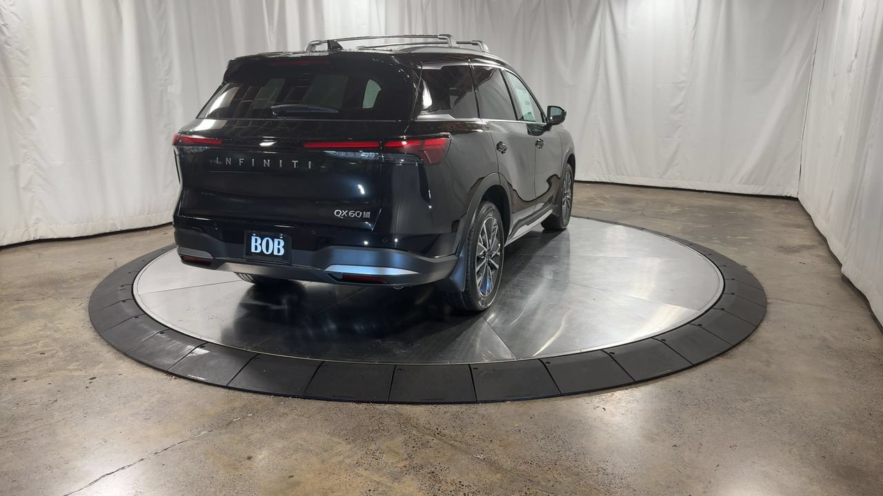 Certified 2026 INFINITI QX60 Luxe w/ Family Package AWD/4WD image 13