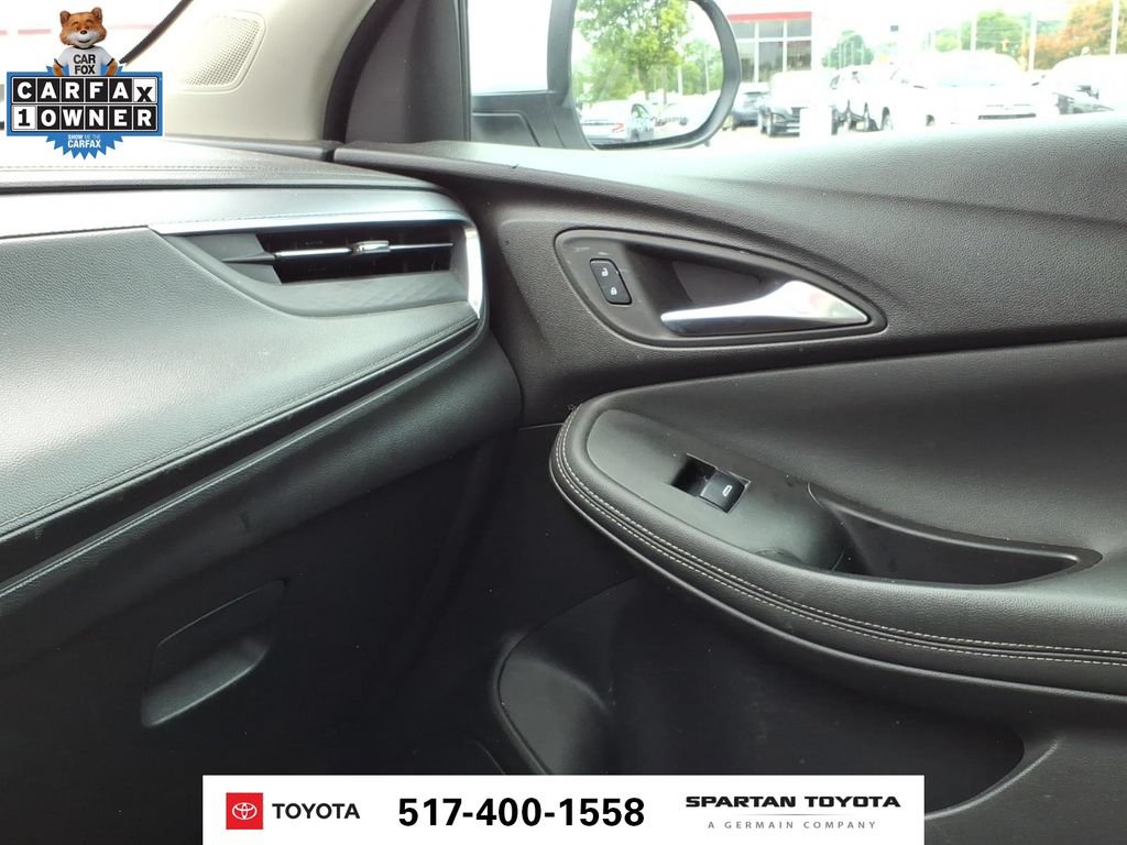 Used 2024 Buick Encore GX Sport Touring FWD image 22