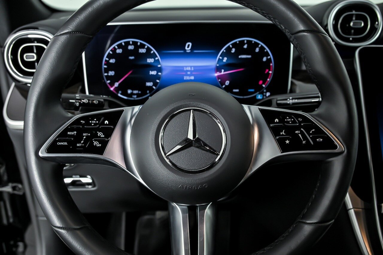 Used 2023 Mercedes-Benz GLC 300 4MATIC image 22