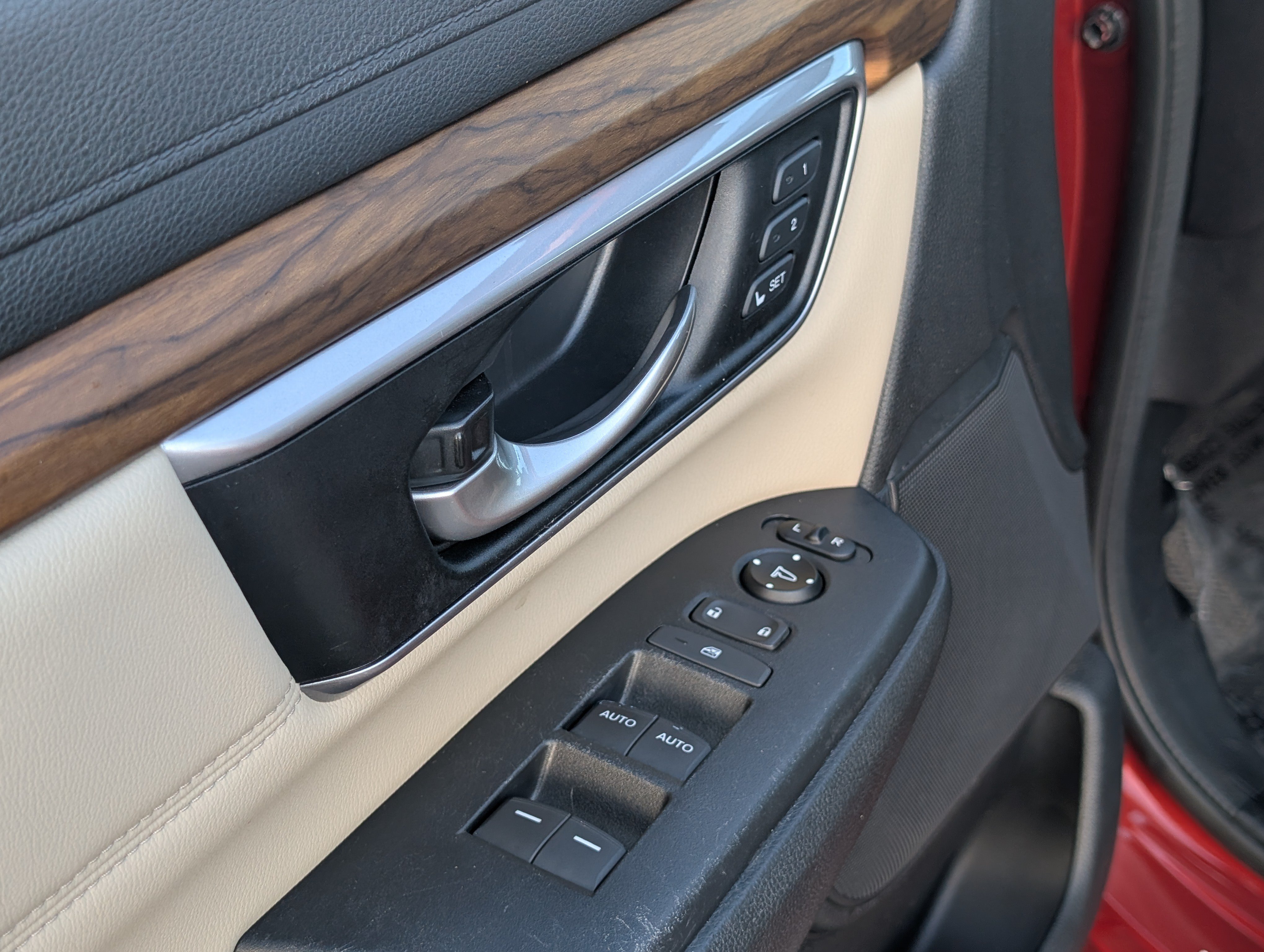 Used 2017 Honda CR-V Touring image 20
