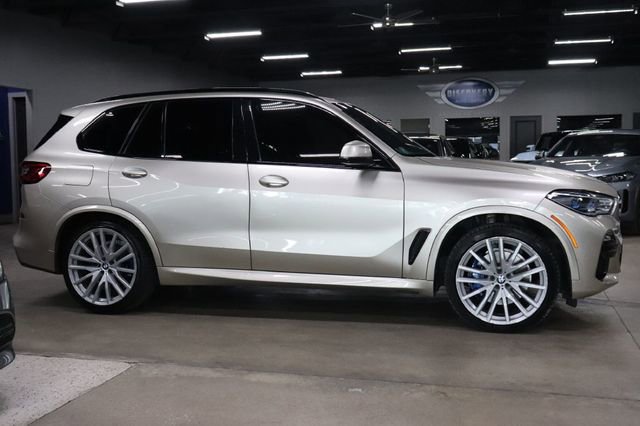 Used 2019 BMW X5 xDrive50i w/ M Sport Package image 6